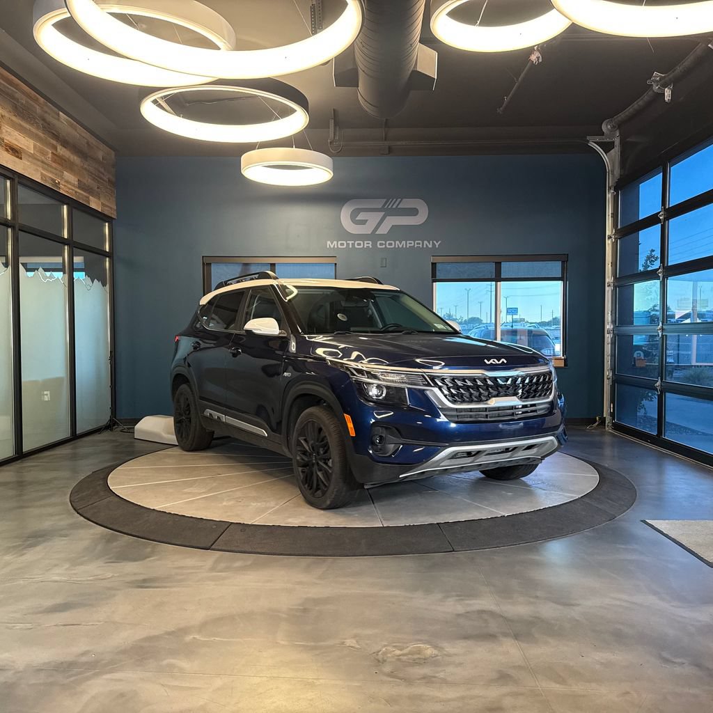 Used 2023 Kia Seltos Nightfall Edition AWD/4WD image 1