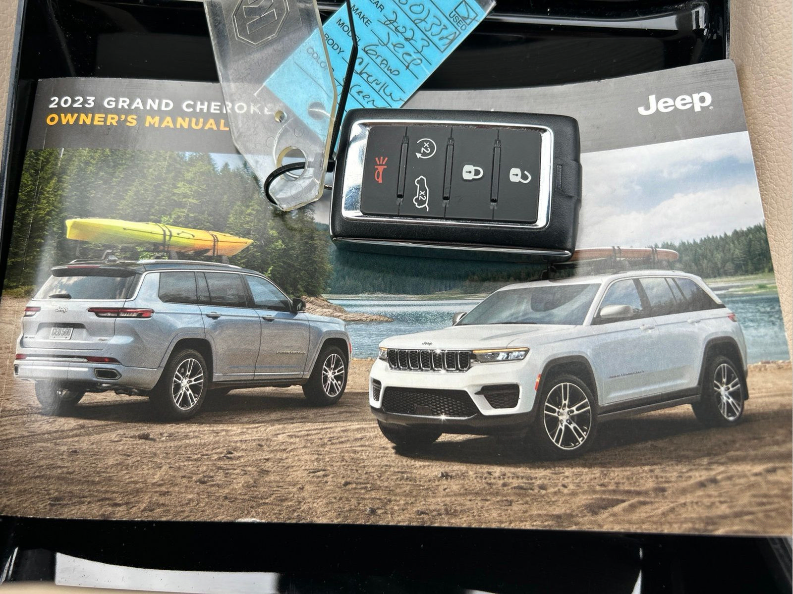 Certified 2023 Jeep Grand Cherokee Limited RWD image 19