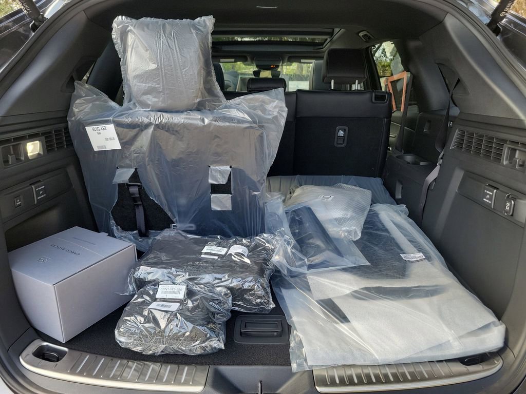 New 2026 MAZDA CX-90 Plug-In Hybrid w/ Premium Plus image 8