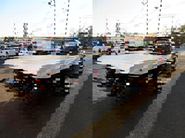 Used 2016 Ford F550 4x4 Regular Cab Super Duty image 6