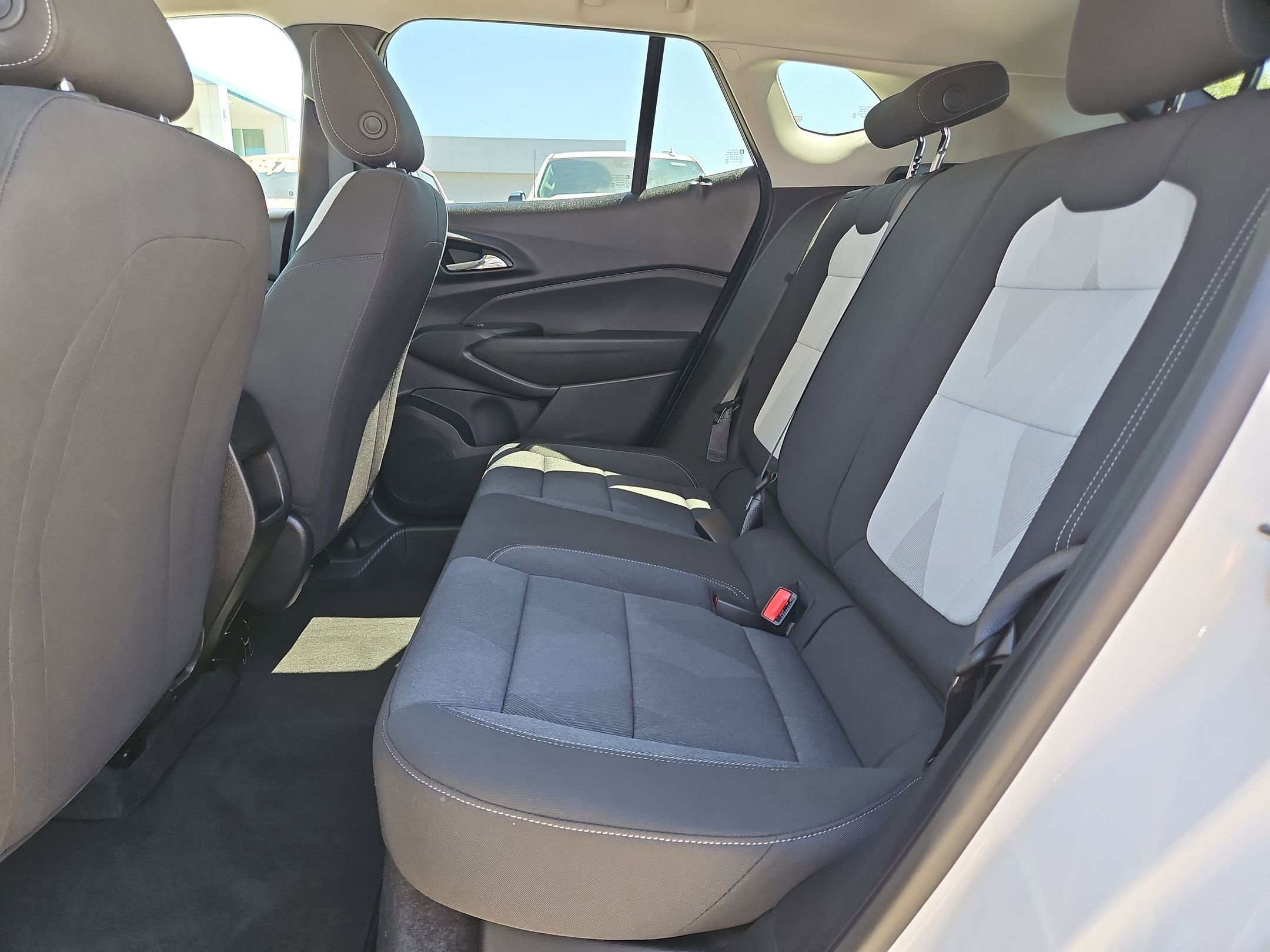 Certified 2025 Chevrolet Trax LS w/ LS Convenience Package image 14