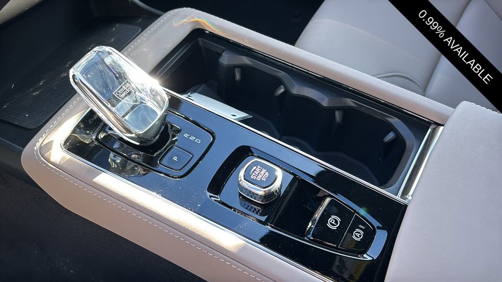 New 2026 Volvo XC90 B5 Core image 22