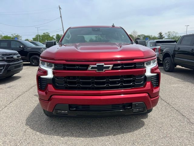 Used 2023 Chevrolet Silverado 1500 RST AWD/4WD image 2