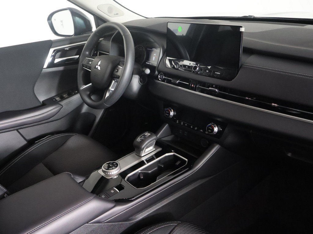 New 2026 Mitsubishi Outlander ES AWD/4WD image 26