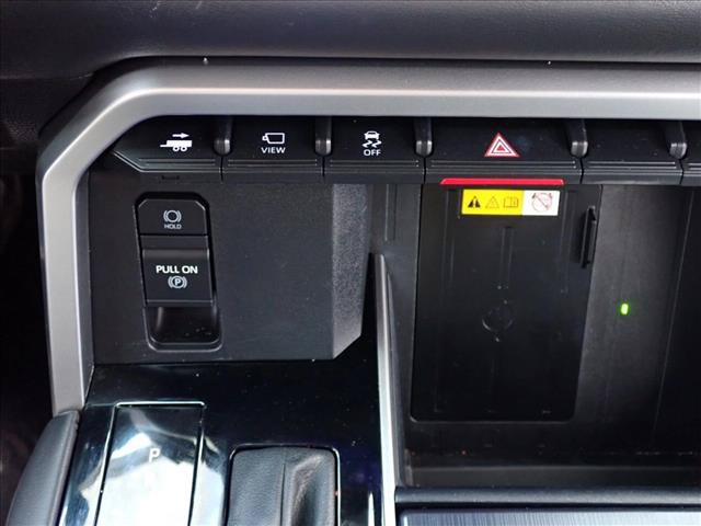Certified 2024 Toyota Sequoia Platinum AWD/4WD image 22