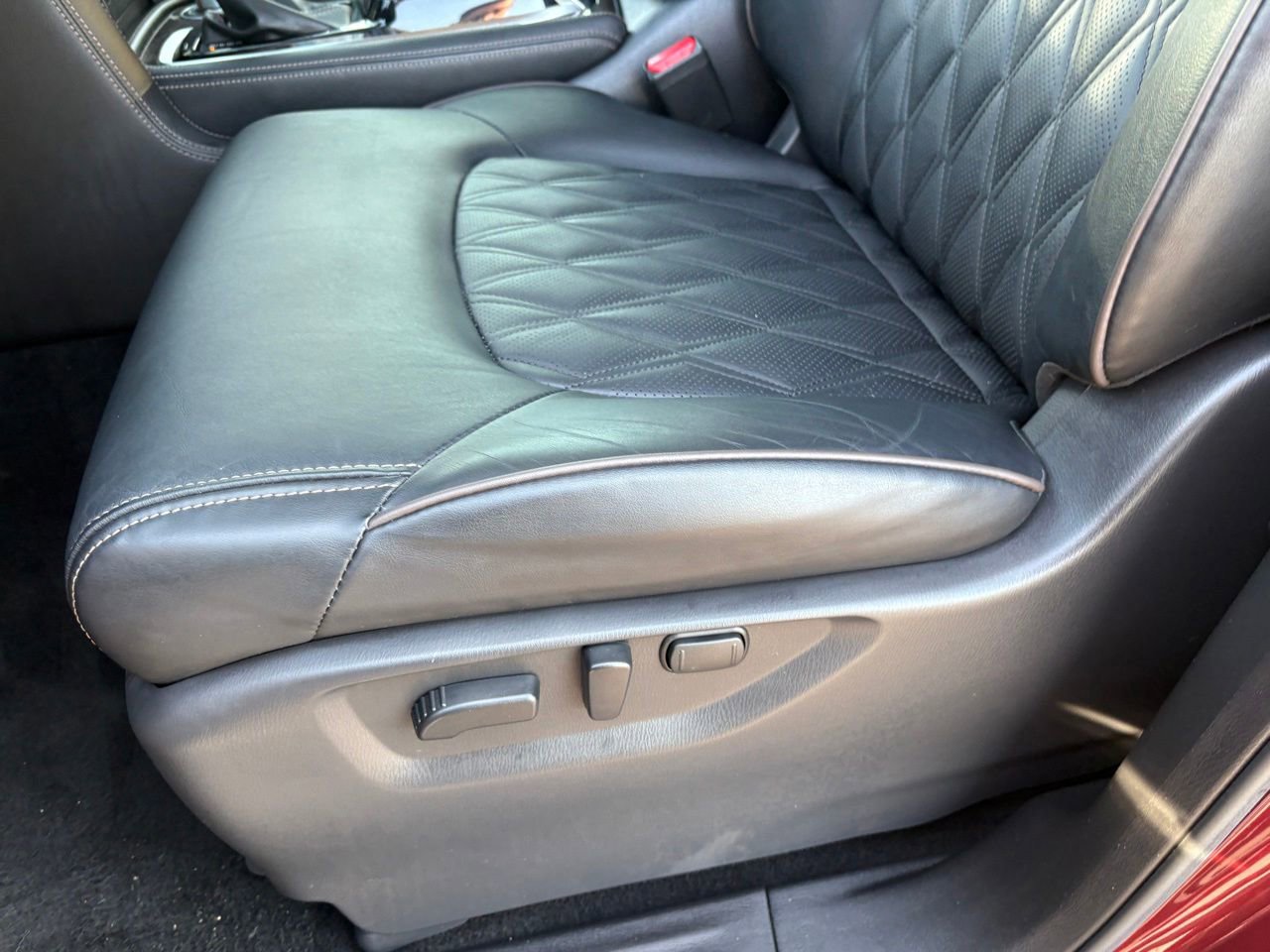 Certified 2023 Nissan Armada Platinum w/ Captain's Chairs Package AWD/4WD image 33