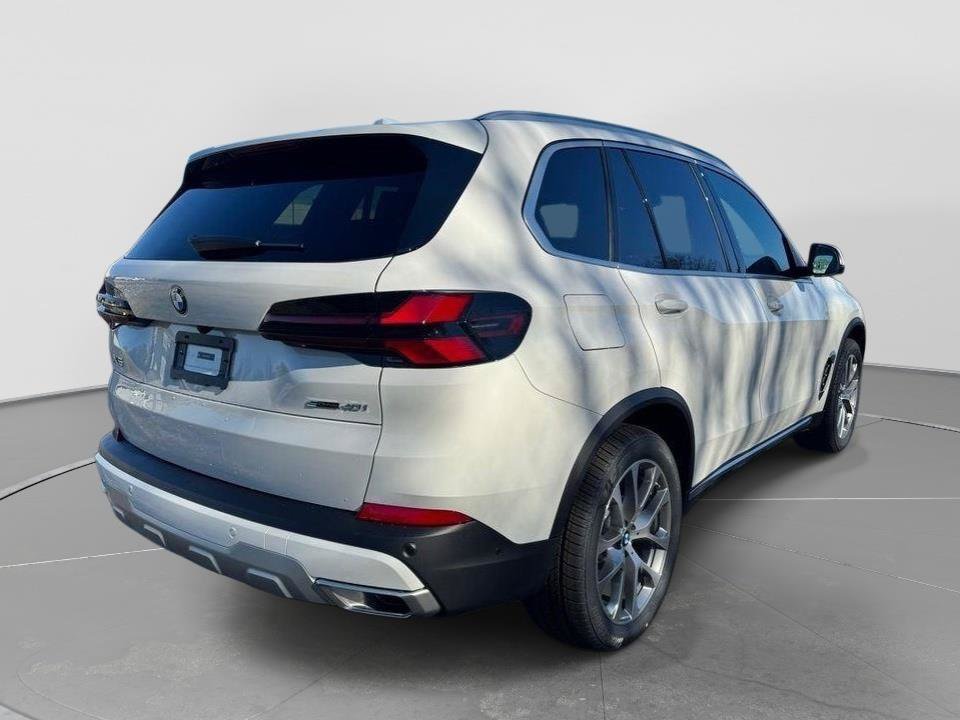 New 2026 BMW X5 sDrive40i RWD image 7