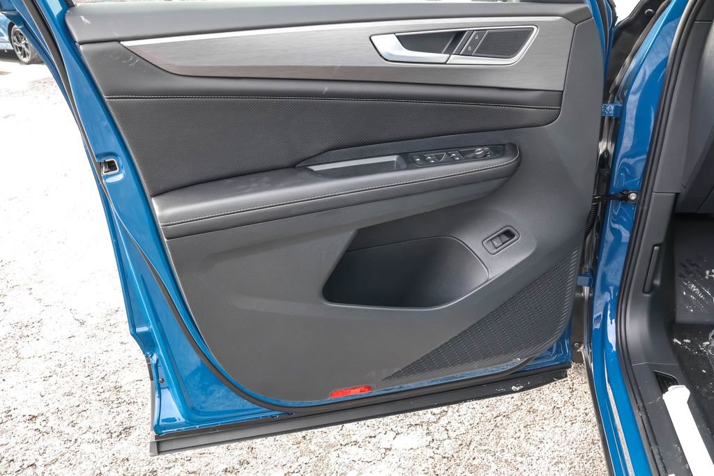 New 2026 Volkswagen Atlas Cross Sport SE image 33