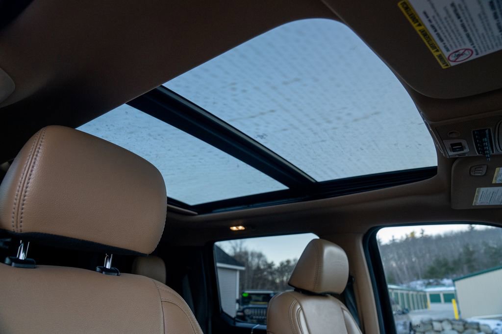 Used 2022 Ford F250 Lariat w/ Chrome Package image 12