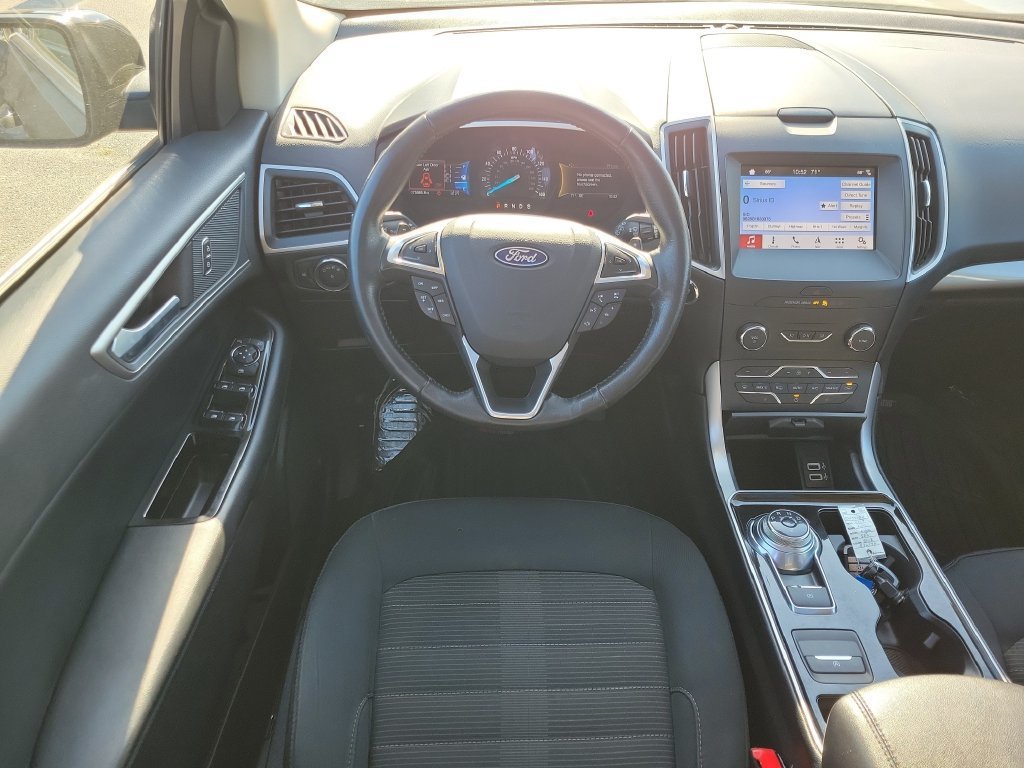 Used 2019 Ford Edge SEL AWD/4WD image 13