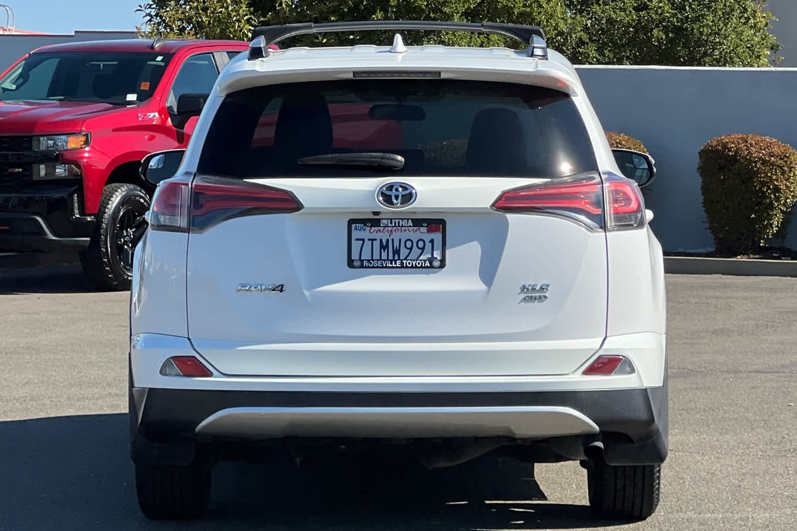 Certified 2016 Toyota RAV4 XLE AWD/4WD image 8