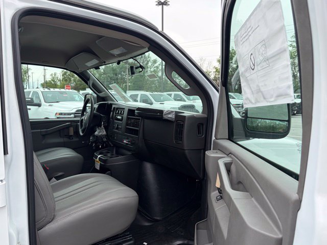 New 2026 Chevrolet Express 2500 w/ Driver Convenience Package RWD image 25