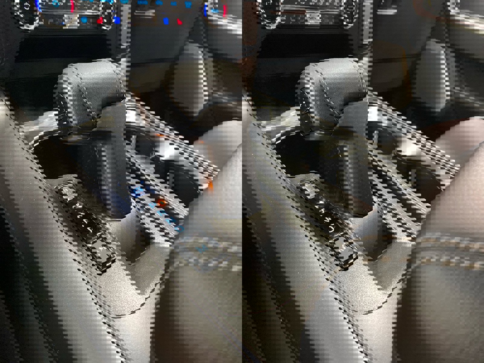 New 2026 Ford F150 Lariat w/ Equipment Group 502A High image 25