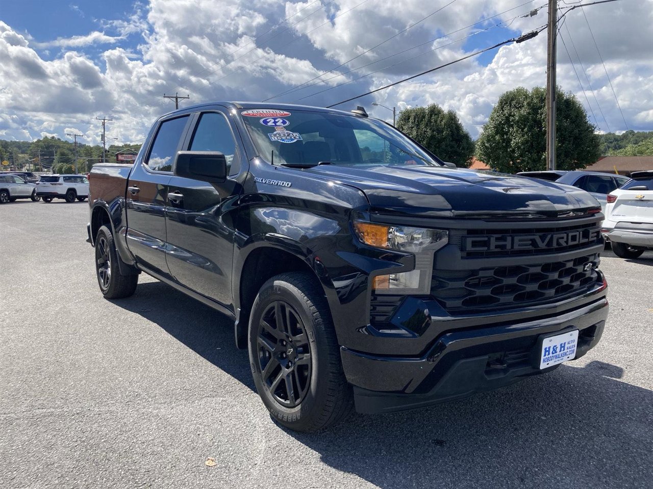 Used 2022 Chevrolet Silverado 1500 Custom image 3