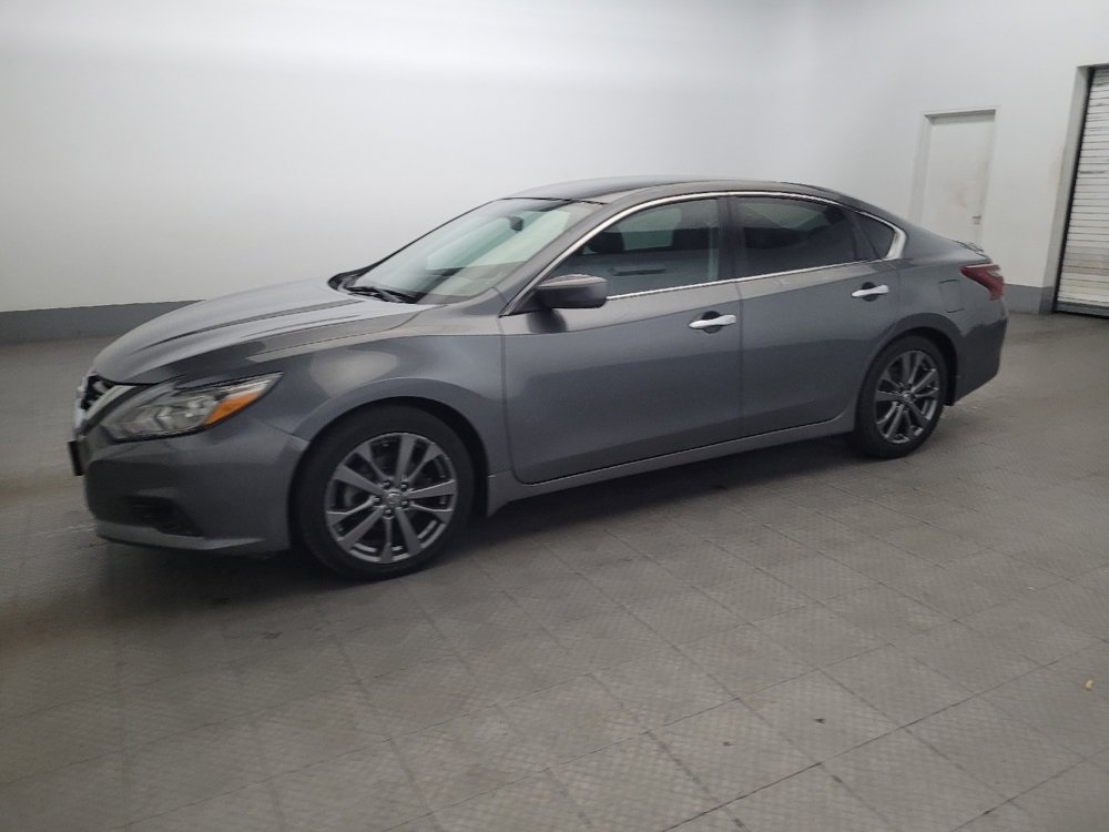 Used 2018 Nissan Altima 2.5 SR w/ SR Special Edition image 2