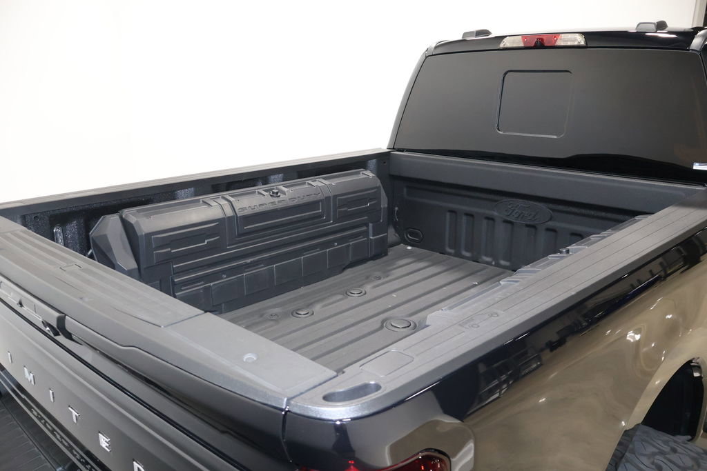 Used 2024 Ford F350 Limited w/ FX4 Off-Road Package image 94