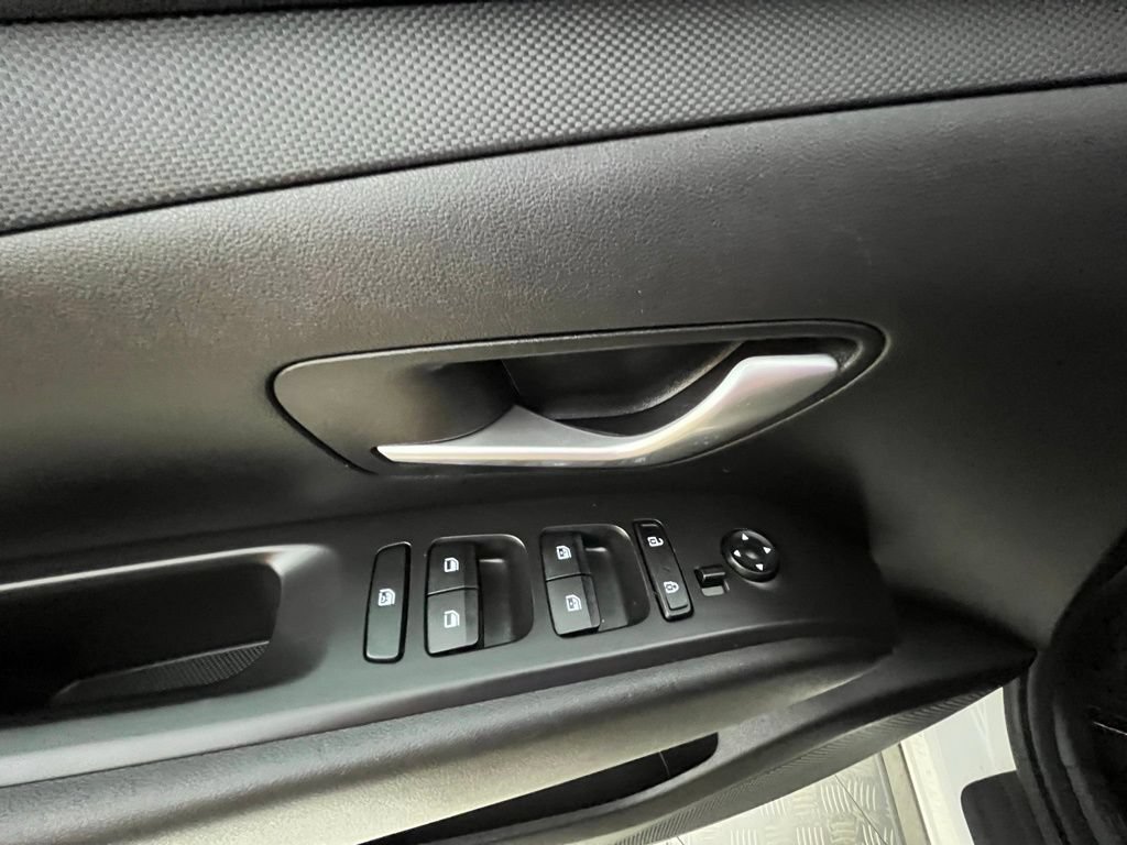 Certified 2023 Hyundai Tucson SEL AWD/4WD image 27