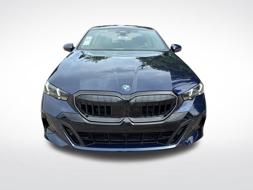 New 2027 BMW 540i xDrive w/ M Sport Package AWD/4WD image 8