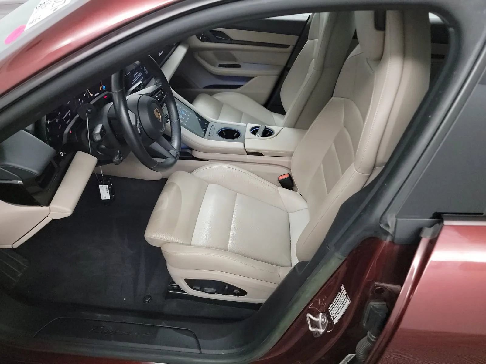 Used 2022 Porsche Taycan 4 Cross Turismo w/ Technology Package image 2