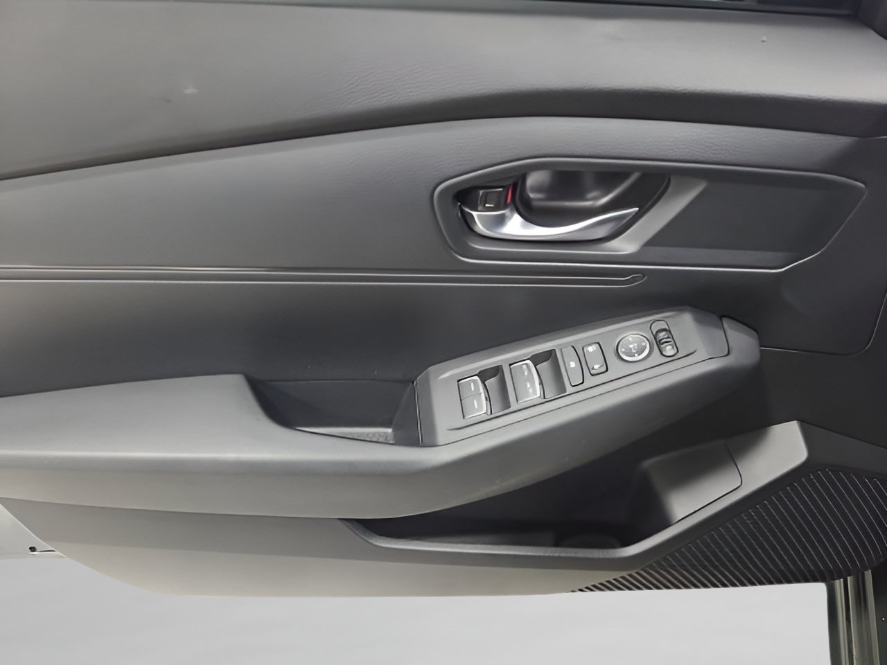 Used 2025 Honda Accord LX image 18