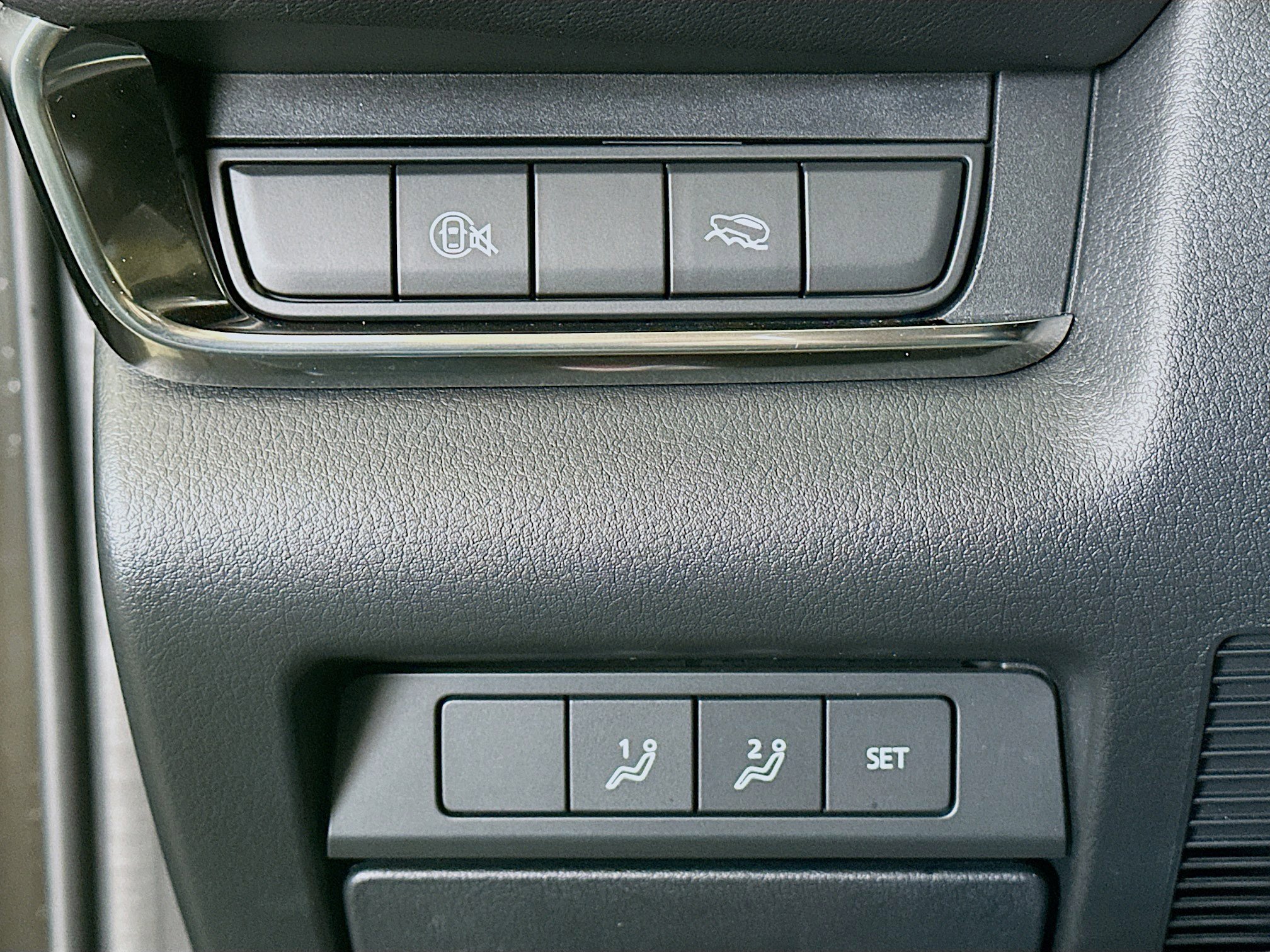 Used 2025 MAZDA CX-30 AWD 2.5 S w/ Preferred Package image 17