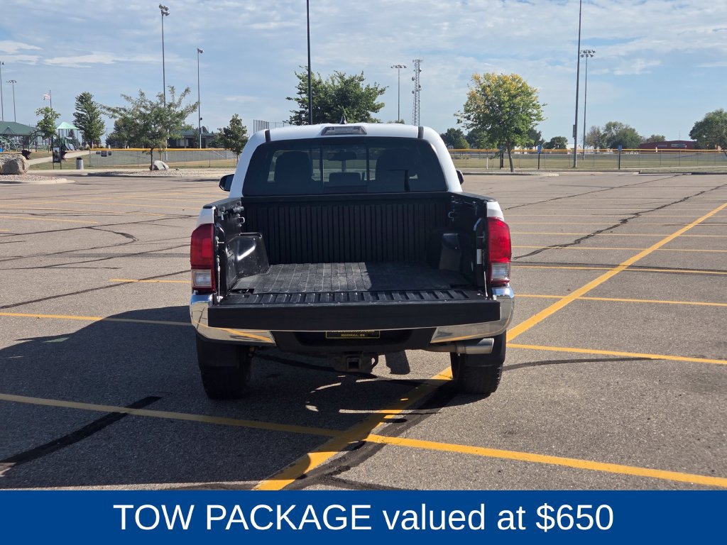 Used 2017 Toyota Tacoma TRD Off-Road w/ Tow Package AWD/4WD image 38