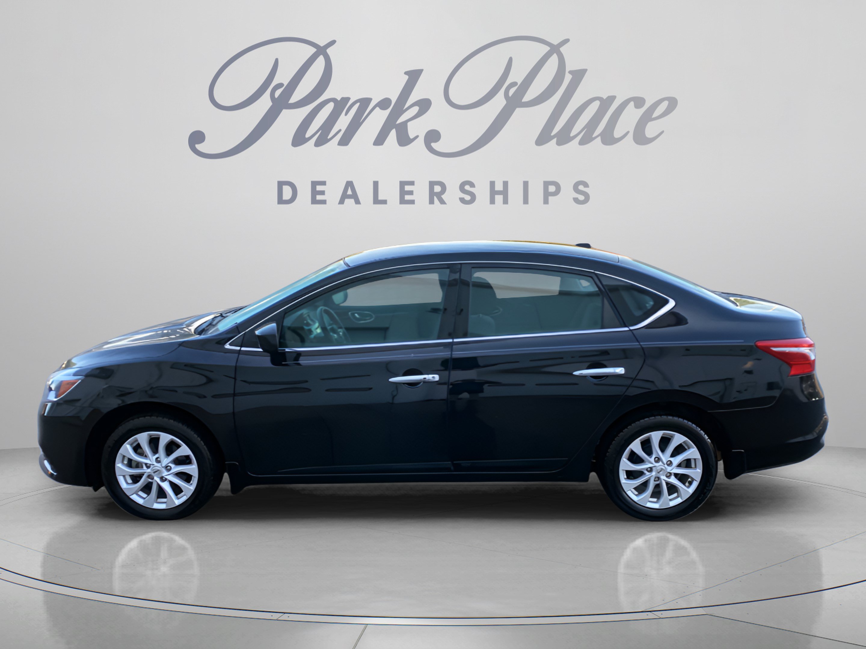Used 2018 Nissan Sentra SV w/ Protection Package FWD image 2
