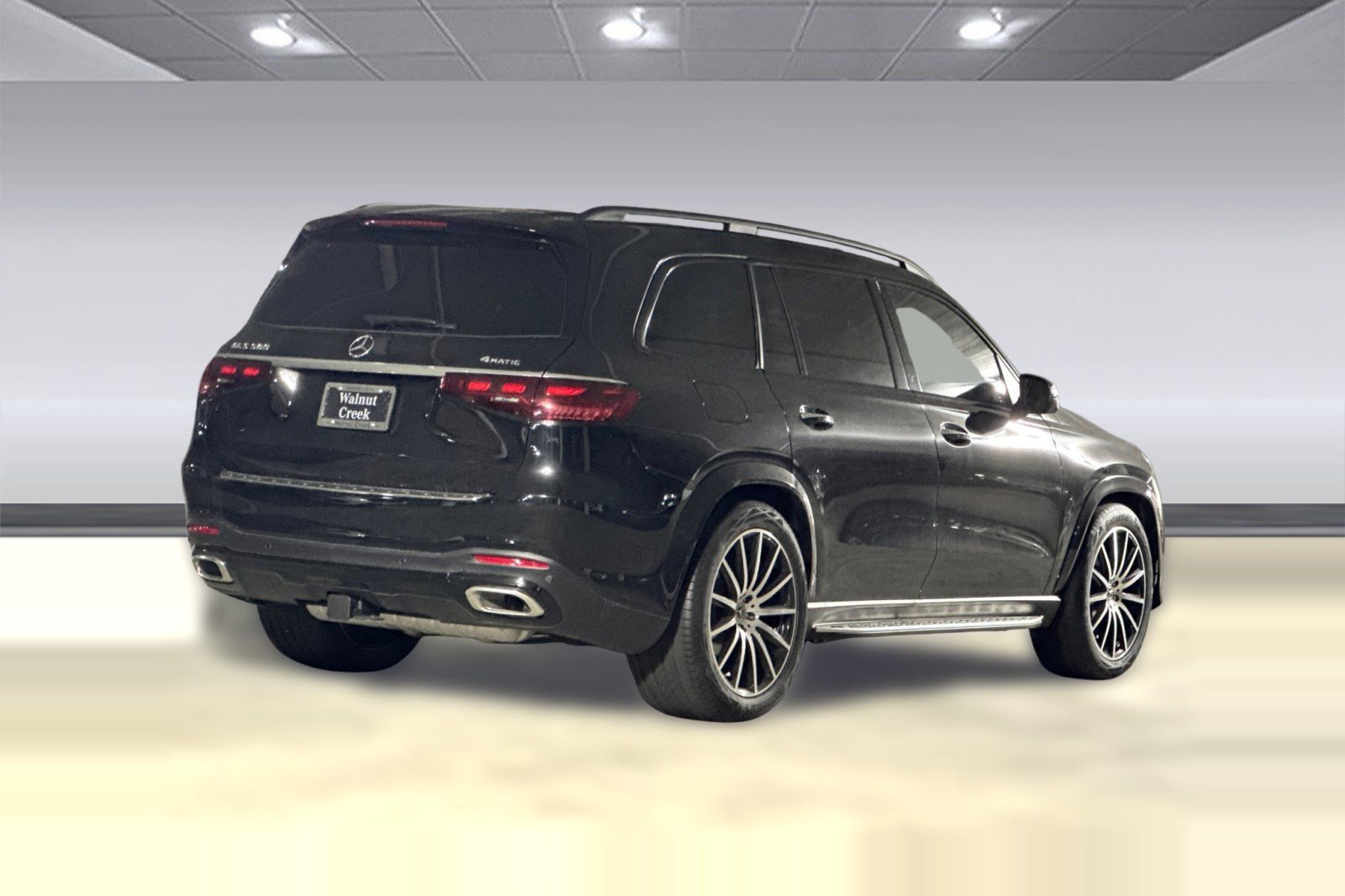 New 2025 Mercedes-Benz GLS 580 4MATIC image 8