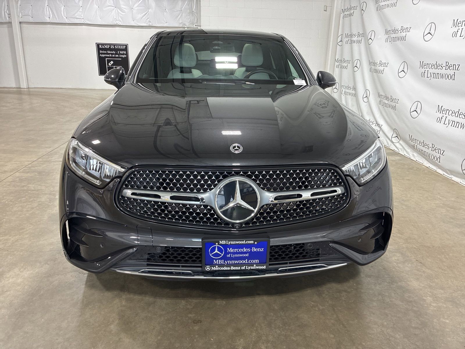 Used 2025 Mercedes-Benz GLC 300 GLC 300 Coupe image 2