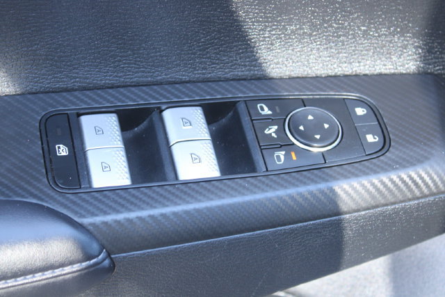 Used 2024 Mitsubishi Outlander SE AWD/4WD image 10