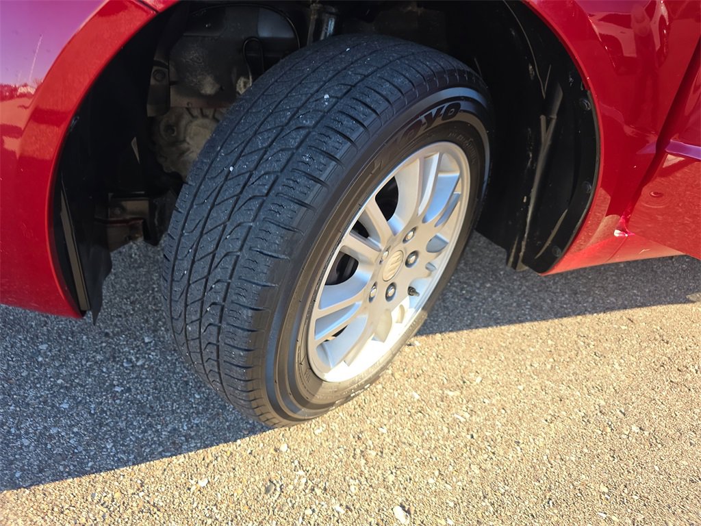 Used 2013 Suzuki SX4 LE image 31