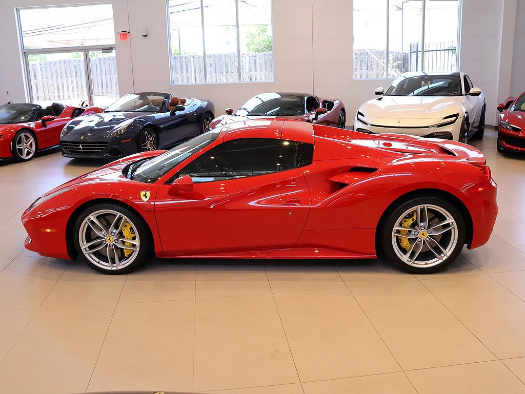 Certified 2017 Ferrari 488 Spider RWD image 3