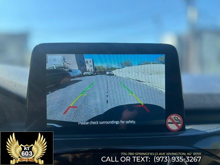 Used 2025 Ford Escape ST-Line FWD image 14