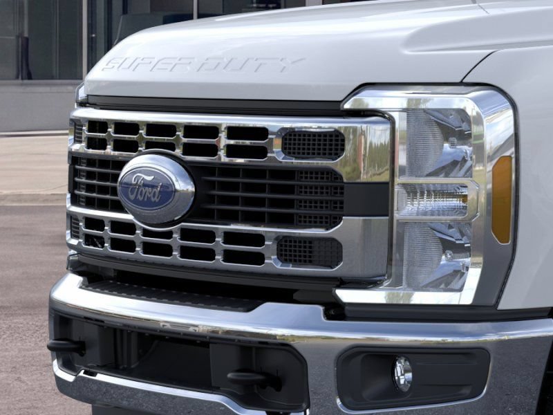 New 2026 Ford F350 XL w/ XL Chrome Package AWD/4WD image 17