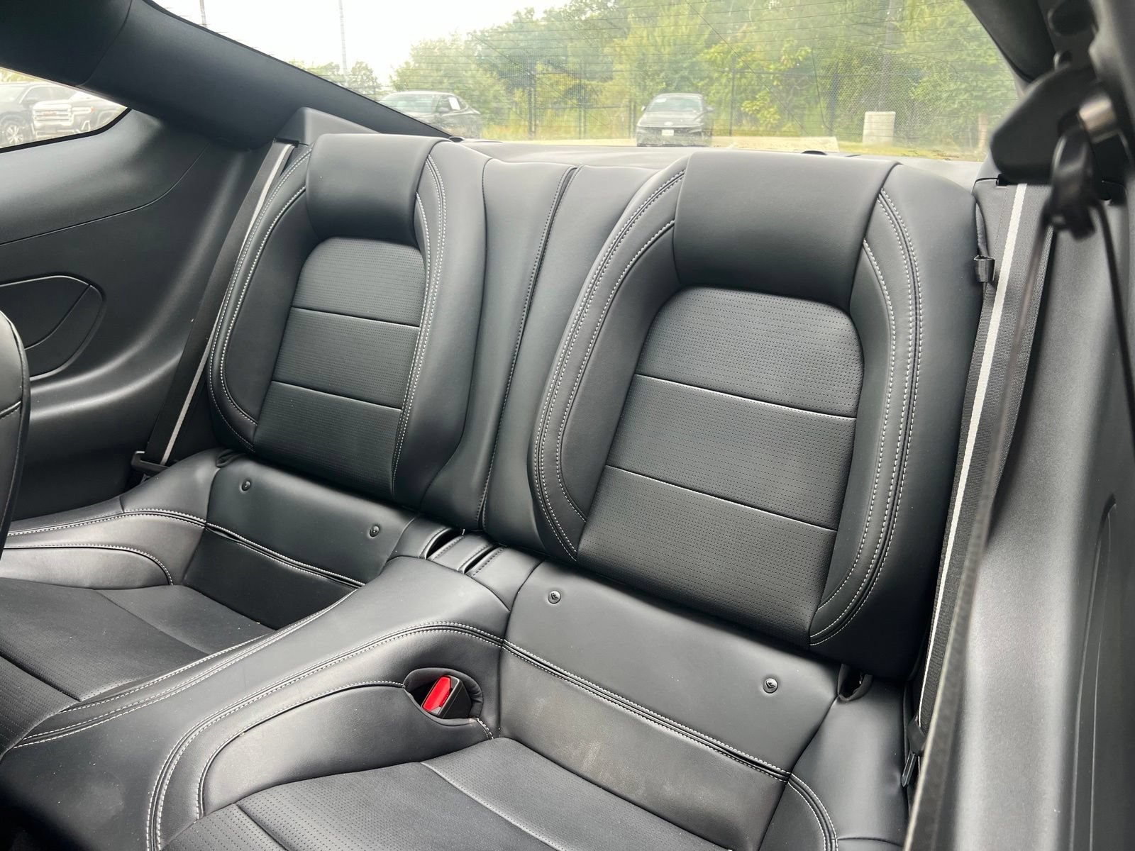 Used 2025 Ford Mustang GT Premium RWD image 18