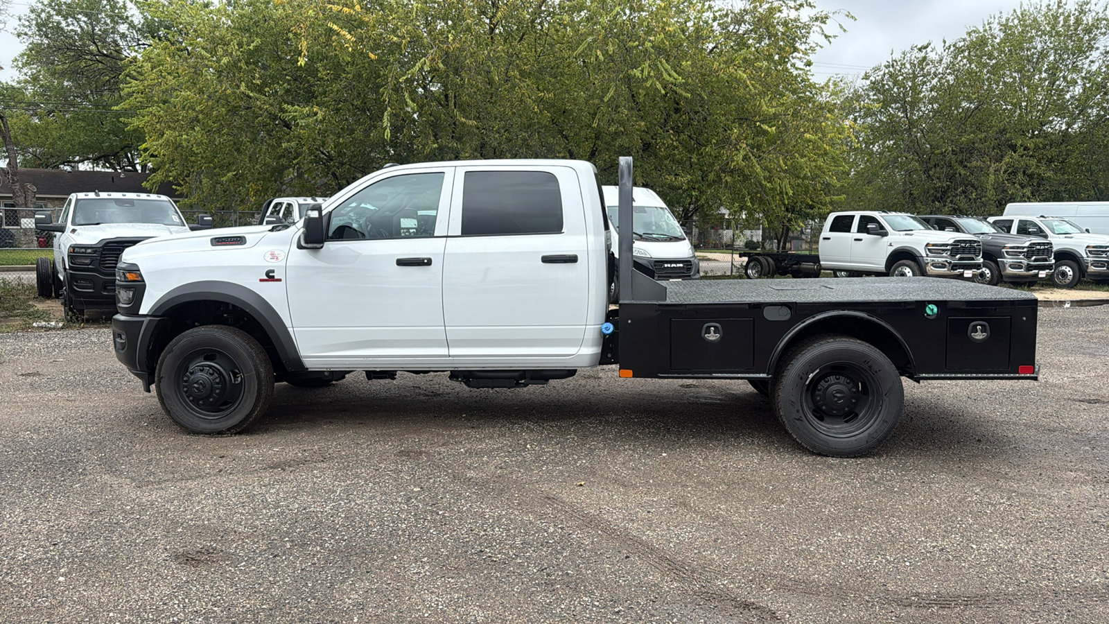 New 2026 RAM 5500 Tradesman image 2