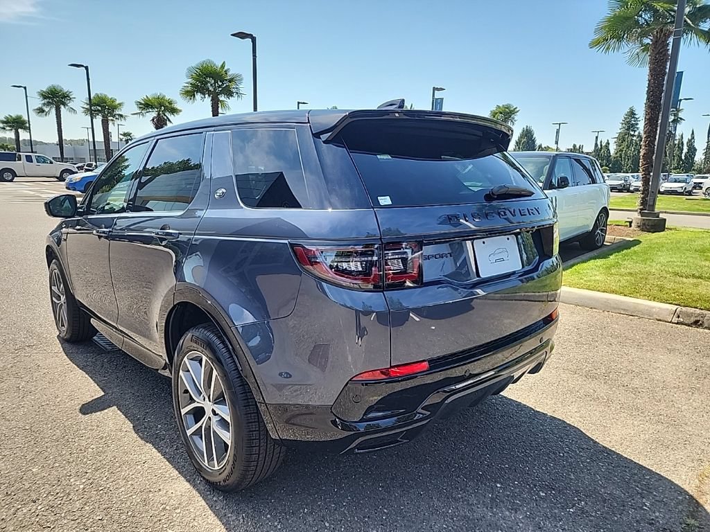 New 2026 Land Rover Discovery Sport Landmark AWD/4WD image 3