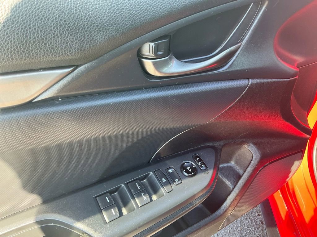 Used 2019 Honda Civic Sport image 16