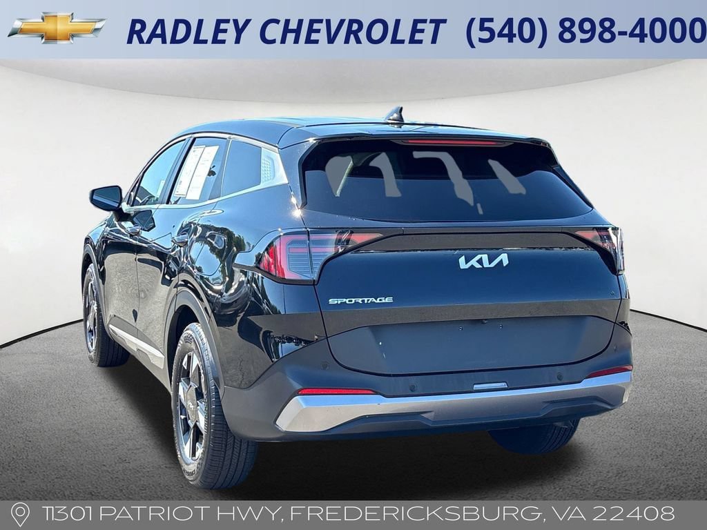 Used 2026 Kia Sportage LX FWD image 18