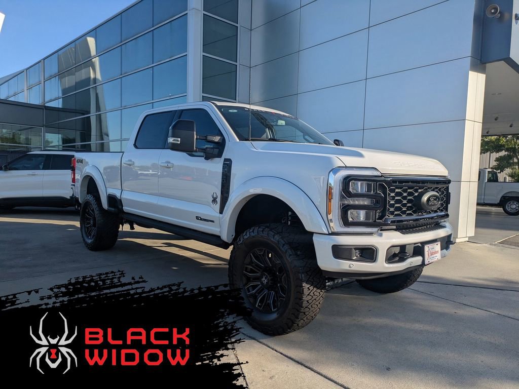 New 2026 Ford F250 Lariat w/ Black Appearance Package