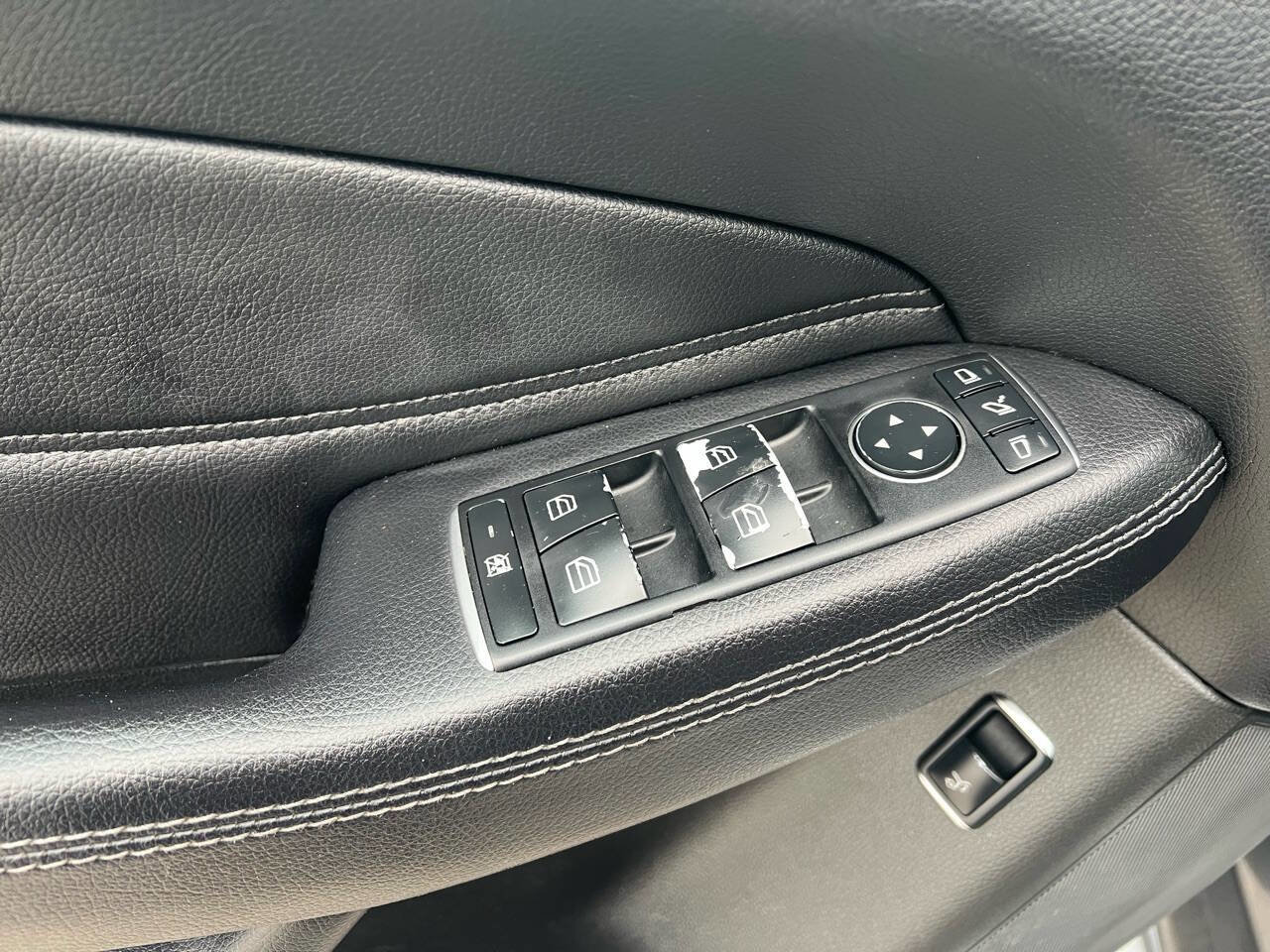 Used 2017 Mercedes-Benz GLS 450 4MATIC w/ Premium Package image 9