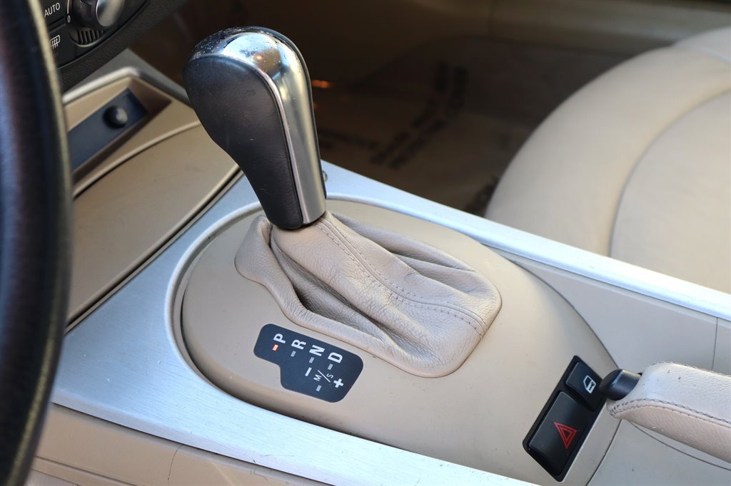 Used 2006 BMW Z4 3.0si RWD image 22