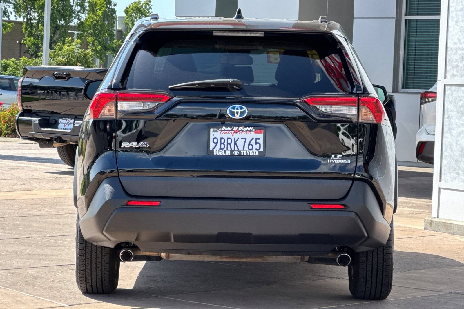 Certified 2022 Toyota RAV4 LE AWD/4WD image 6