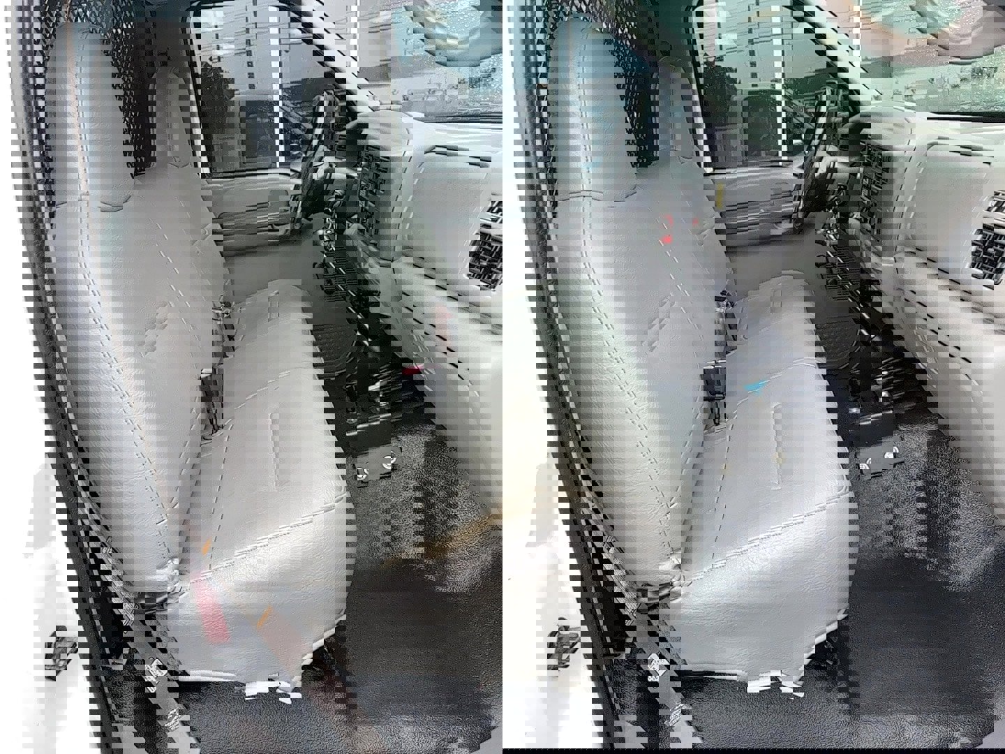 Used 1999 Ford F450 XL image 12