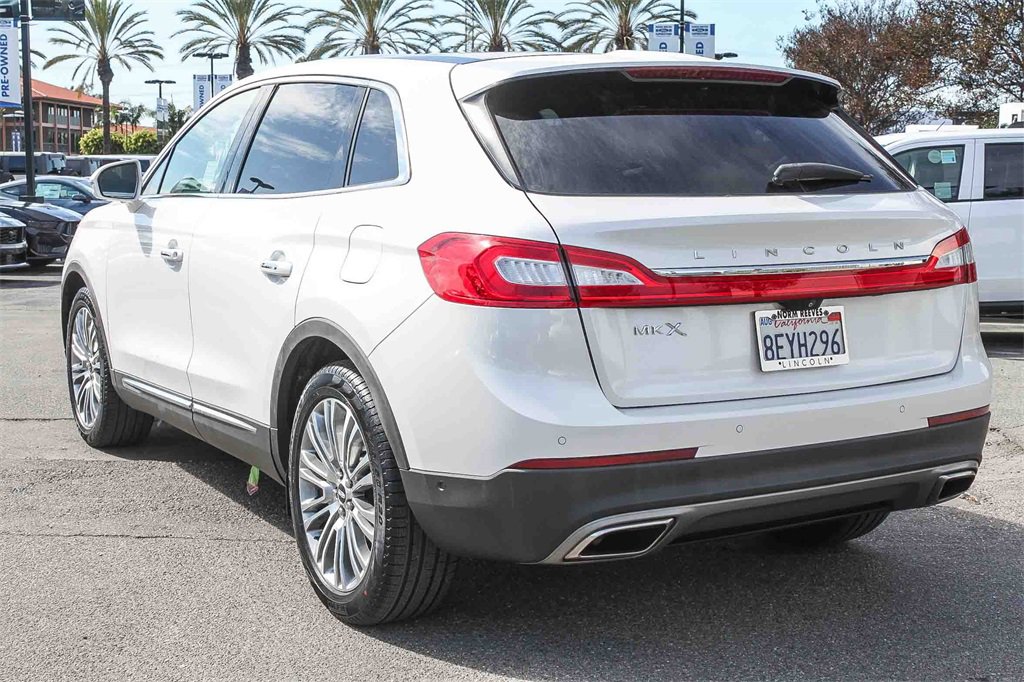 Used 2018 Lincoln MKX Reserve w/ Driver Assistance Package image 8