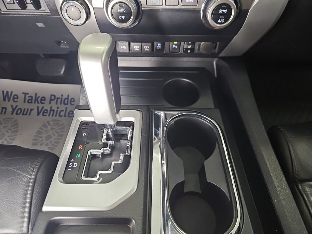 Used 2020 Toyota Tundra SR5 AWD/4WD image 10