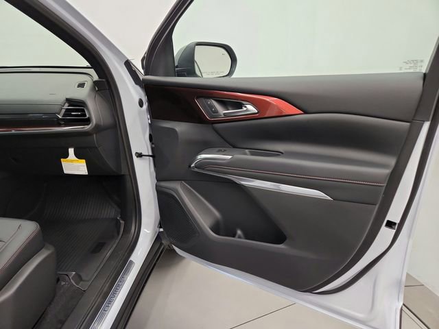 New 2026 Chevrolet Traverse Z71 w/ Driver Confidence Package AWD/4WD image 41