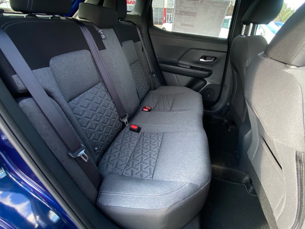 New 2026 Nissan Kicks SV w/ SV Premium Package image 11