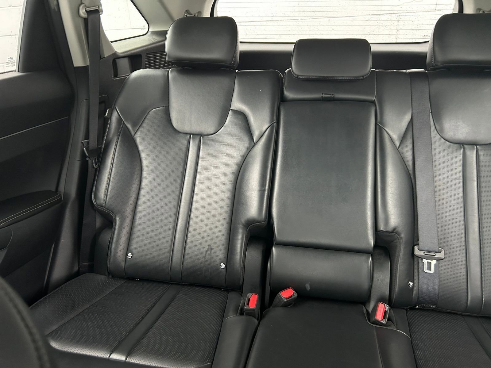 Used 2024 Kia Sorento S AWD/4WD image 35