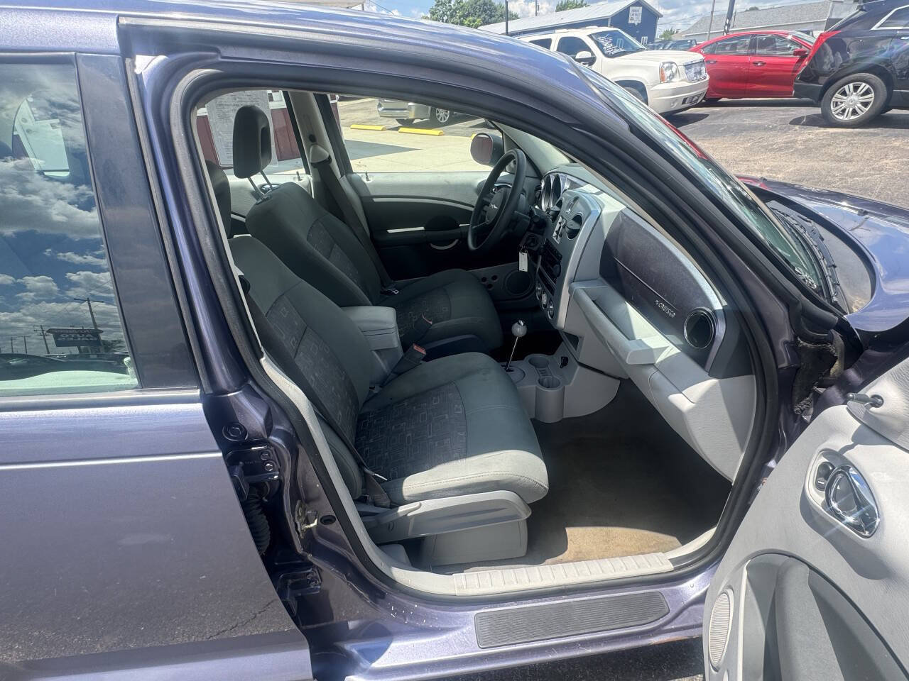 Used 2007 Chrysler PT Cruiser FWD image 37
